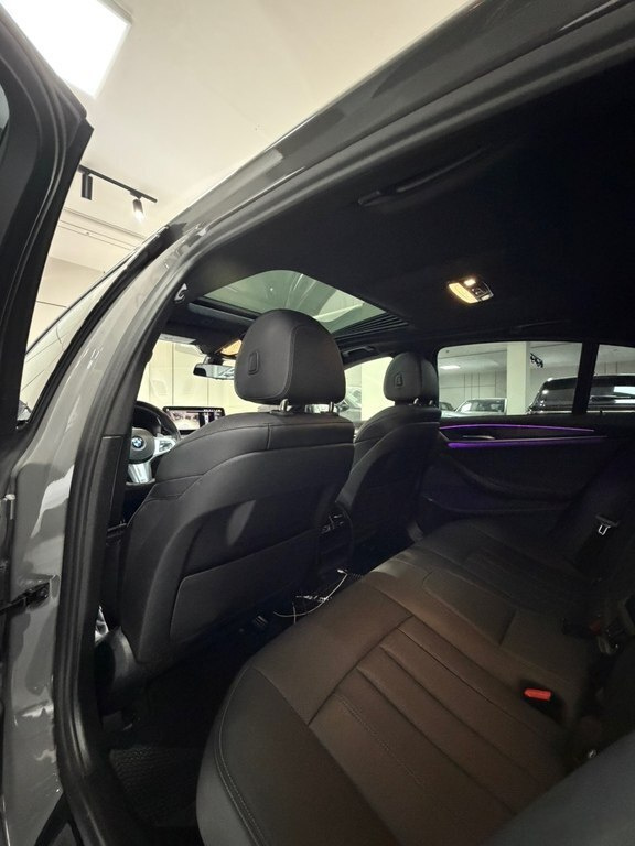 2021 BMW 530, 2.0L, 94000km - Image 18