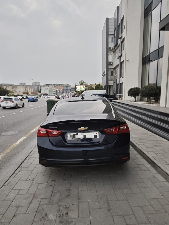 2016 Chevrolet Malibu, 1.5L, 149000km - Image 3