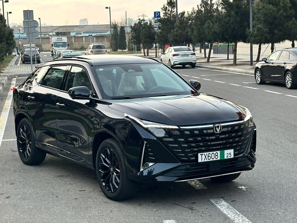 2025 Changan Uni-Z, 1.5L, 0km - Image 1