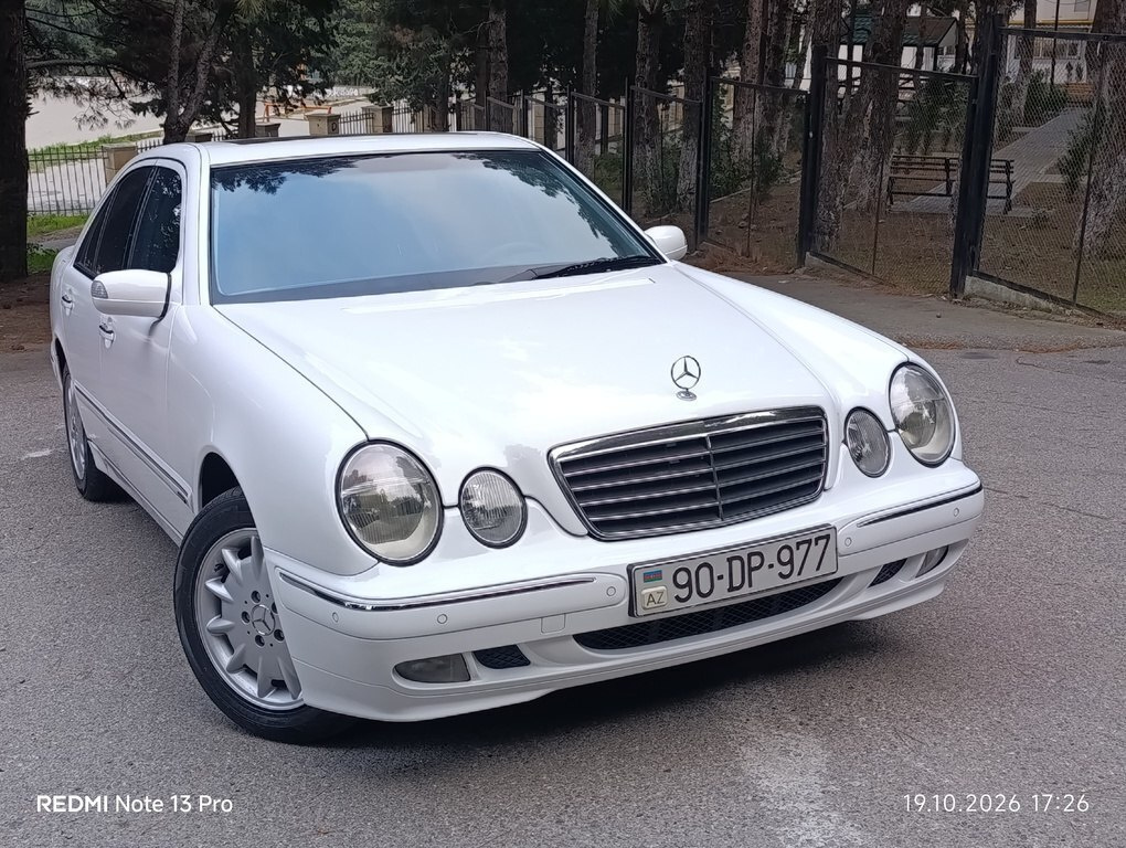 2001 Mercedes E 240, 2.6L, 286000km - Image 15