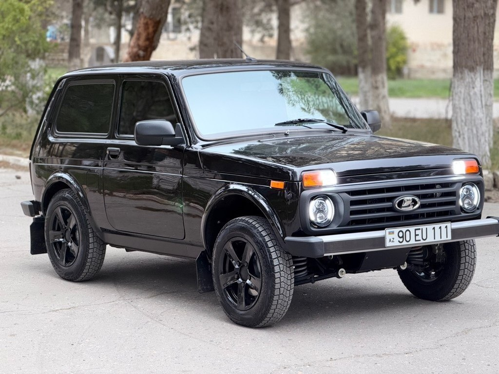 2025 LADA (VAZ) Niva, 1.7L, 3400km - Image 5