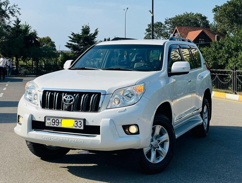 2012 Toyota Land Cruiser Prado, 2.7L, 178000km - Image 6