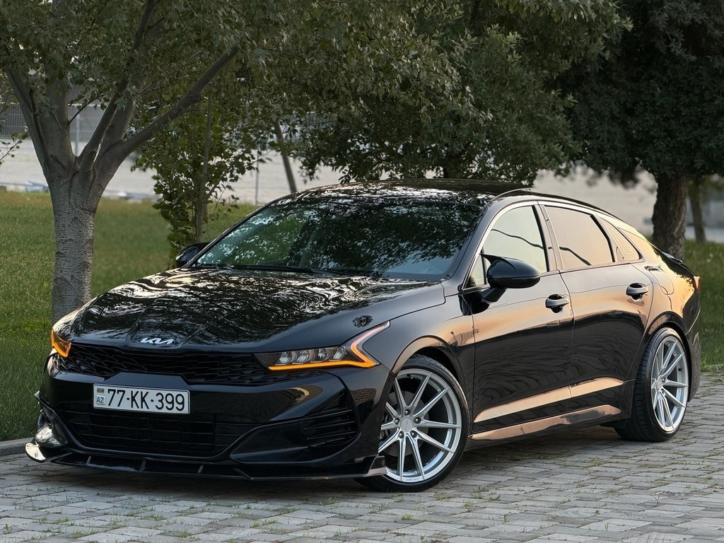 2023 Kia K5, 1.6L, 46000km - Image 2