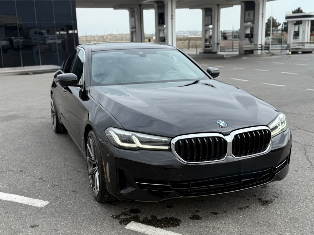 2021 BMW 530, 2.0L, 70000km - Image 2