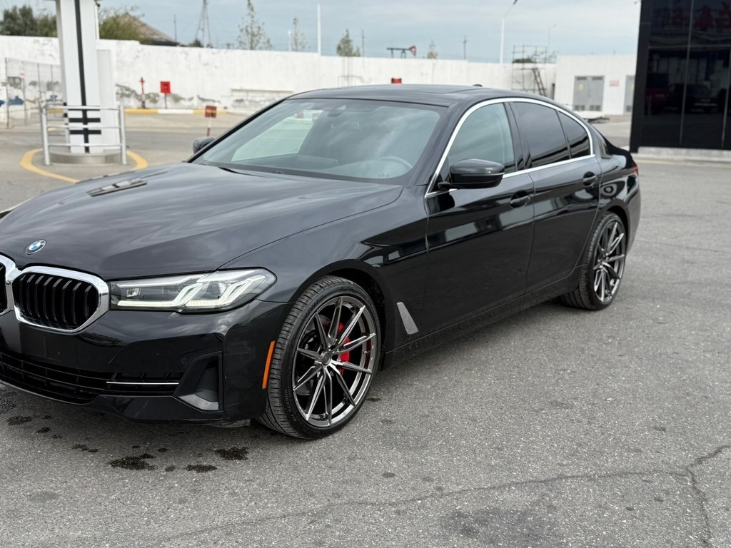 2021 BMW 530, 2.0L, 70000km - Image 3