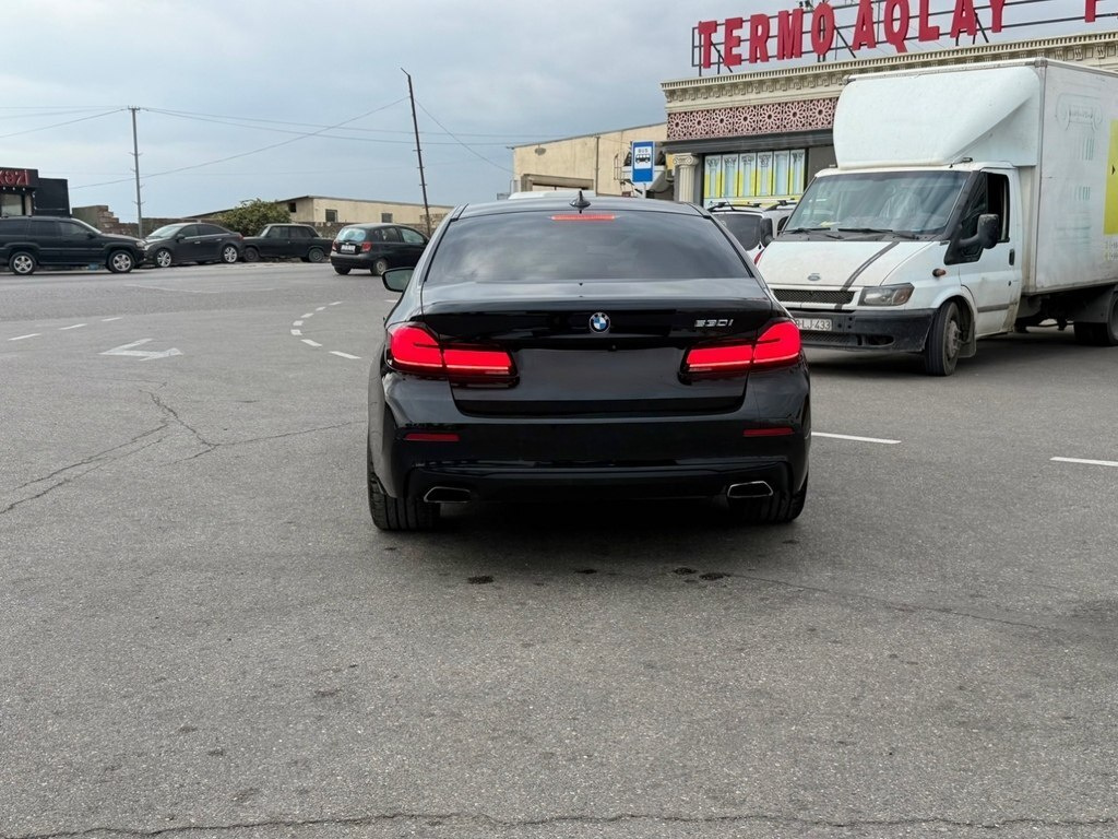 2021 BMW 530, 2.0L, 70000km - Image 7