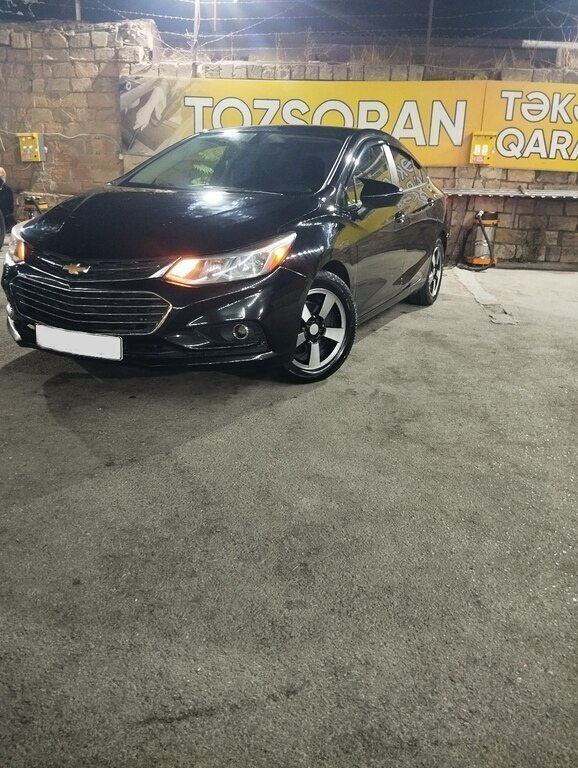 2018 Chevrolet Cruze, 1.4L, 232000km - Image 1