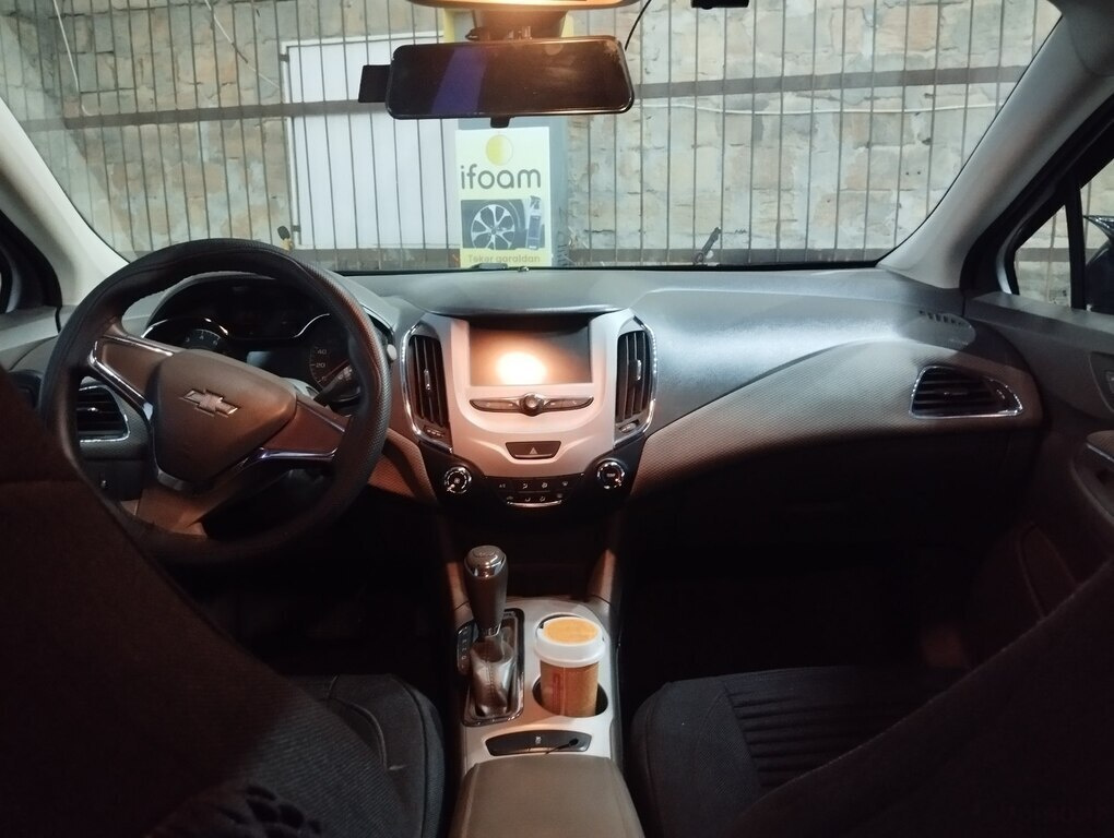 2018 Chevrolet Cruze, 1.4L, 232000km - Image 5