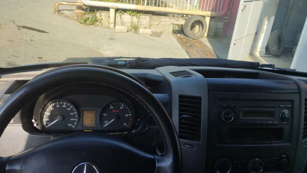 2012 Mercedes Sprinter 316, 2.2L, 260000km - Image 3