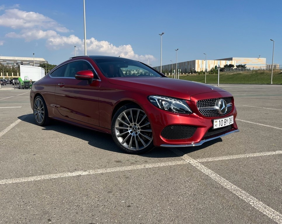 2016 Mercedes C 300, 2.0L, 90090km - Image 5
