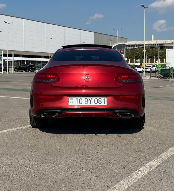 2016 Mercedes C 300, 2.0L, 90090km - Image 8