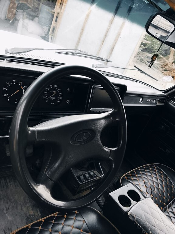 2007 LADA (VAZ) 2107, 1.6L, 54635km - Image 3