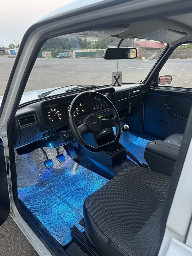 2007 LADA (VAZ) 2107, 1.6L, 97000km - Image 6