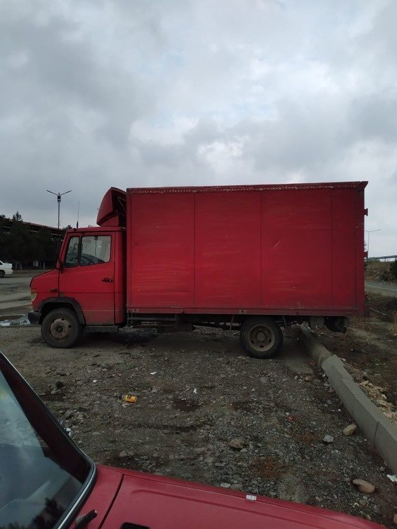 1999 Mercedes Vario, 2.9L, 670000km - Image 3
