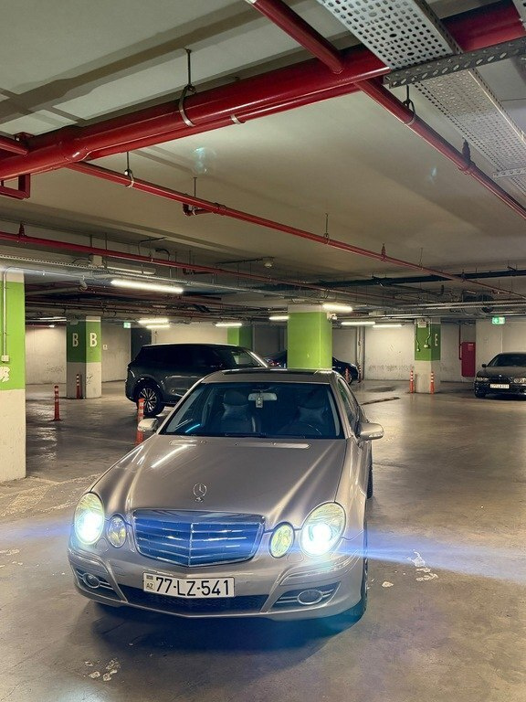 2006 Mercedes E 220, 2.2L, 378000km - Image 1