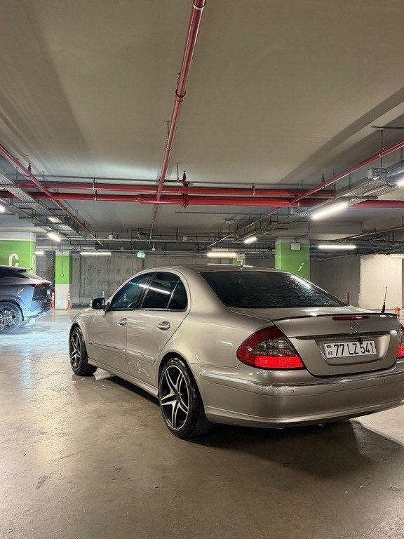 2006 Mercedes E 220, 2.2L, 378000km - Image 3