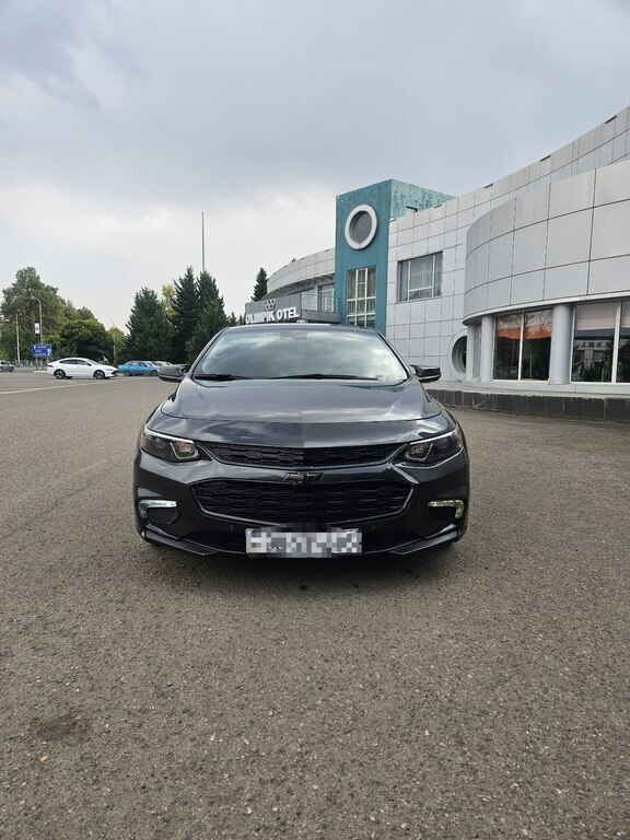 2016 Chevrolet Malibu, 1.5L, 186939km - Image 4