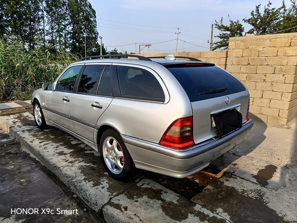 2000 Mercedes C 180, 1.8L, 597234km - Image 4