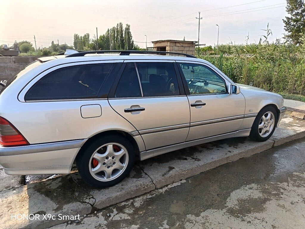 2000 Mercedes C 180, 1.8L, 597234km - Image 5