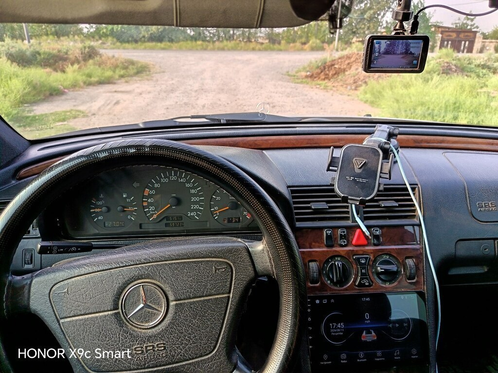 2000 Mercedes C 180, 1.8L, 597234km - Image 9