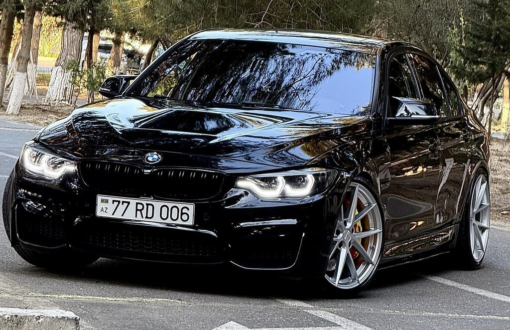 2015 BMW 328, 2.0L, 178000km - Image 1