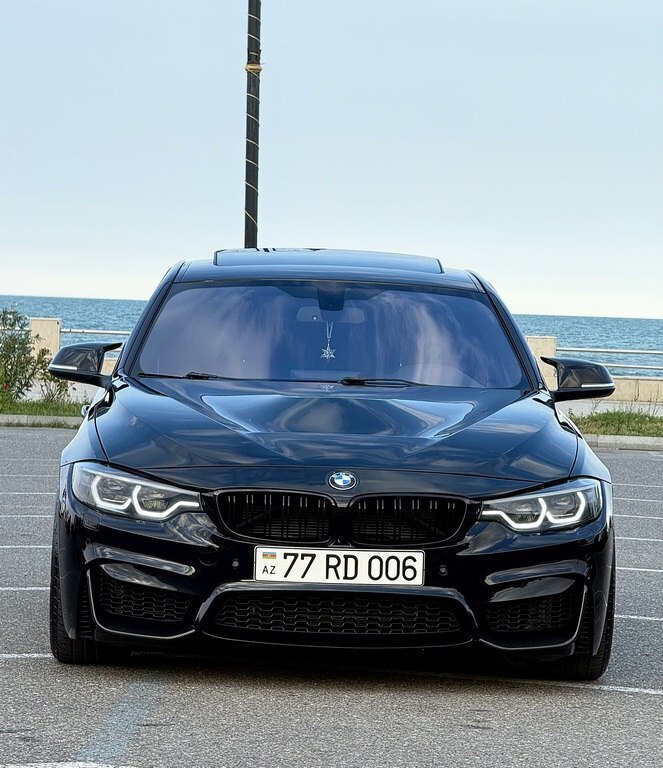 2015 BMW 328, 2.0L, 178000km - Image 2