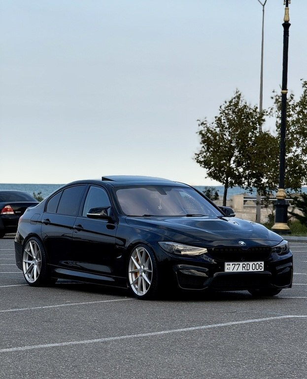 2015 BMW 328, 2.0L, 178000km - Image 3