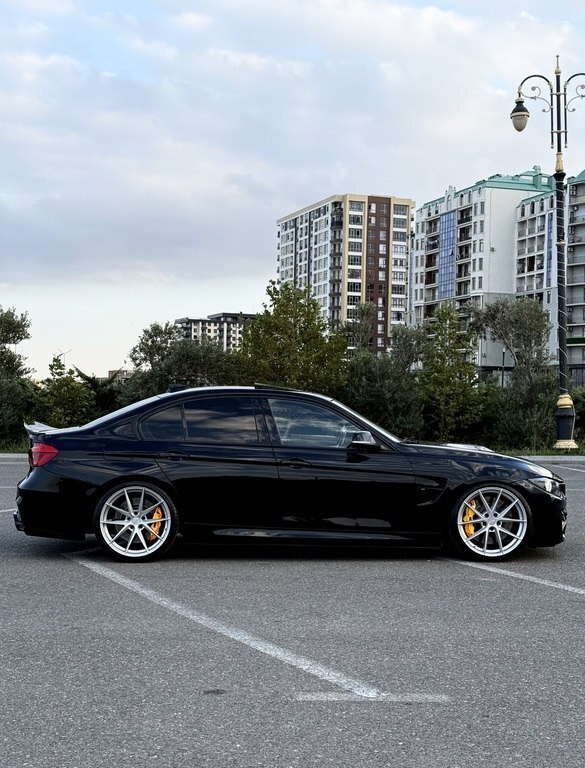 2015 BMW 328, 2.0L, 178000km - Image 6