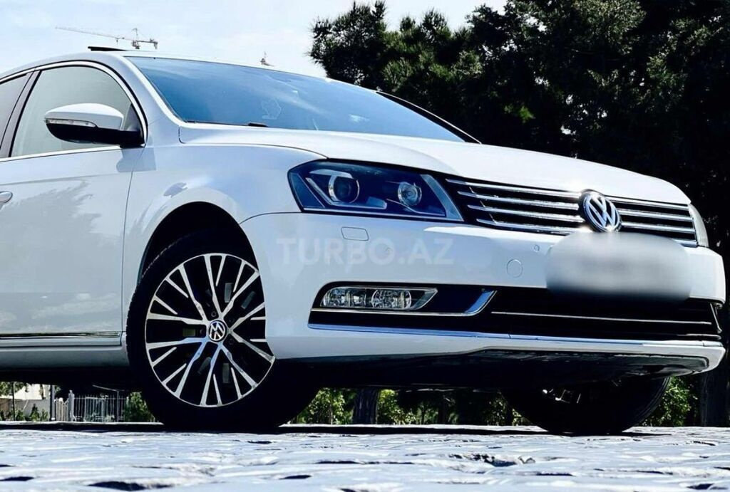 2013 Volkswagen Passat, 1.8L, 242488km - Image 5