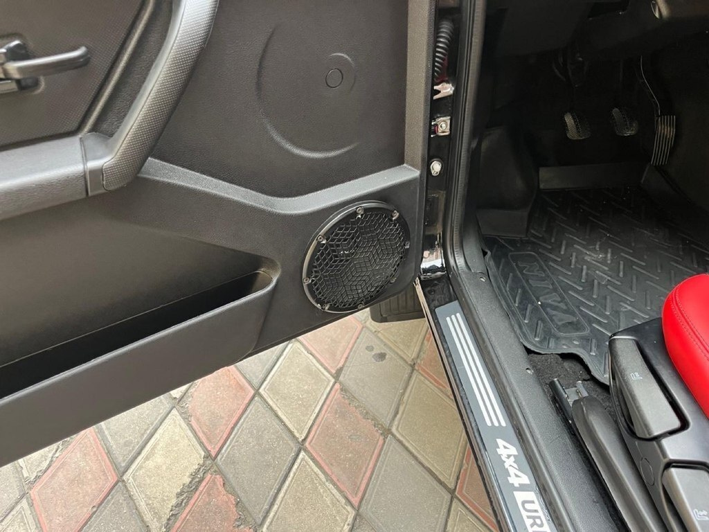 2025 LADA (VAZ) Niva, 1.7L, 15000km - Image 13