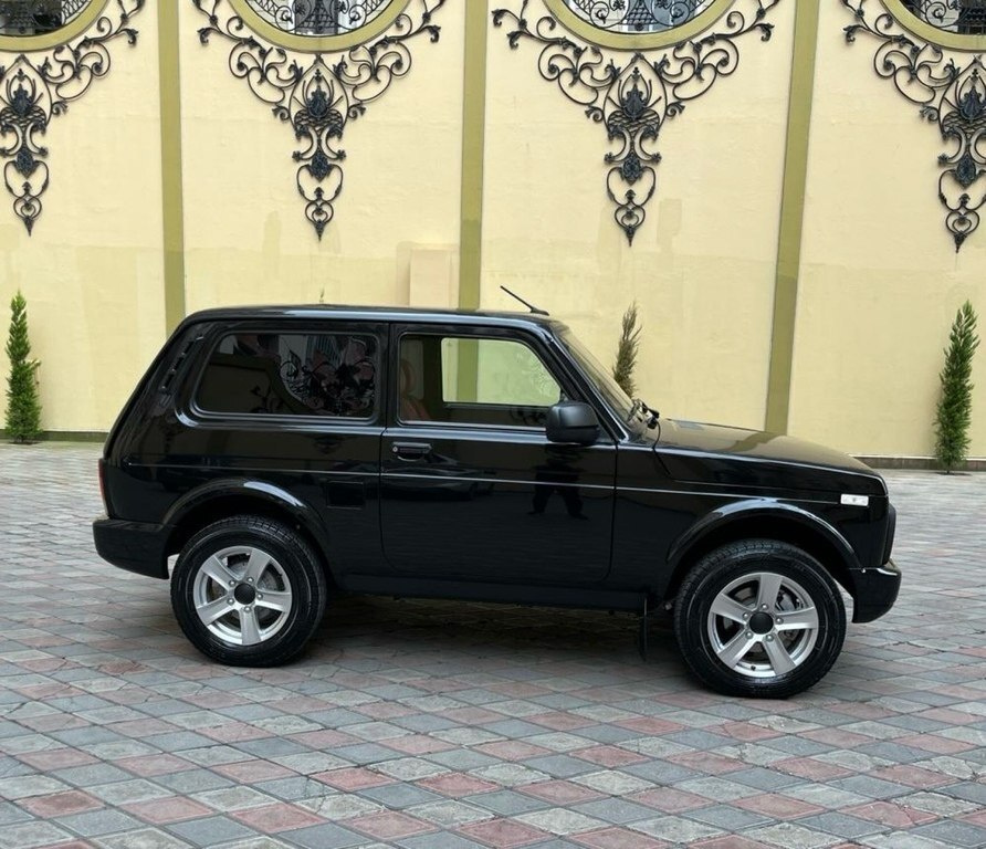 2025 LADA (VAZ) Niva, 1.7L, 15000km - Image 5