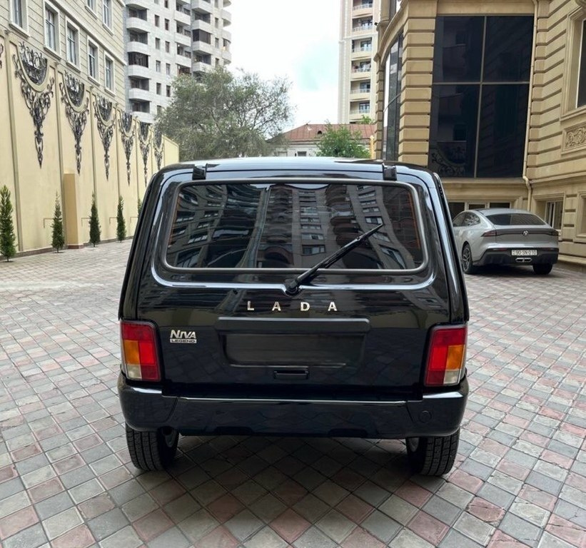 2025 LADA (VAZ) Niva, 1.7L, 15000km - Image 6