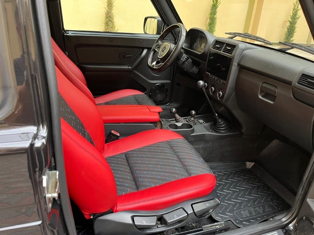 2025 LADA (VAZ) Niva, 1.7L, 15000km - Image 8