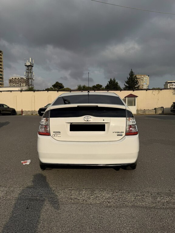 2008 Toyota Prius, 1.5L, 269000km - Image 7