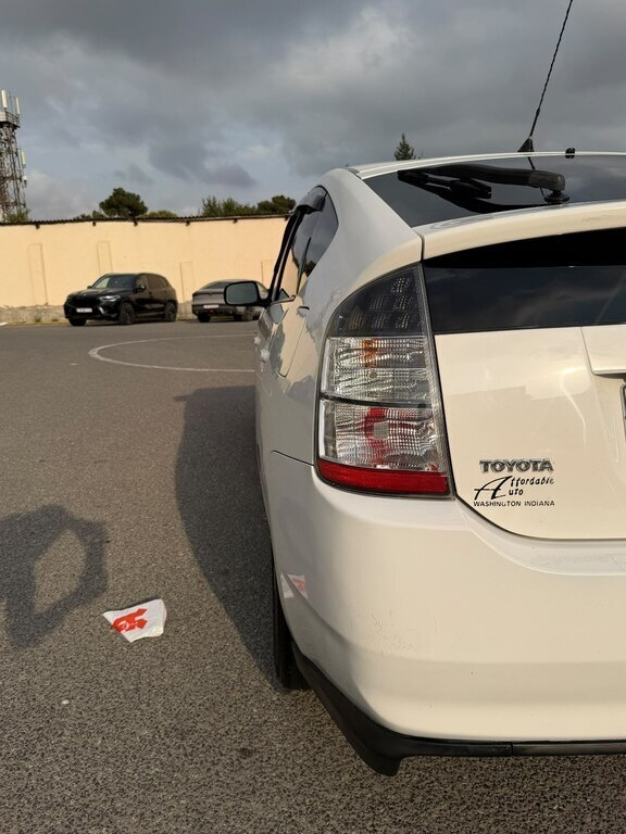 2008 Toyota Prius, 1.5L, 269000km - Image 9