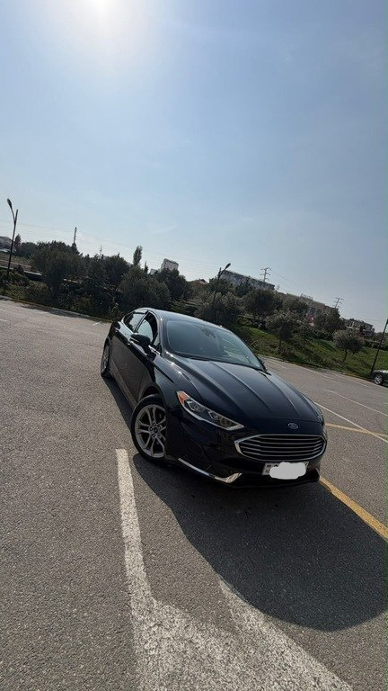 2020 Ford Fusion (North America), 1.5L, 138532km - Image 1