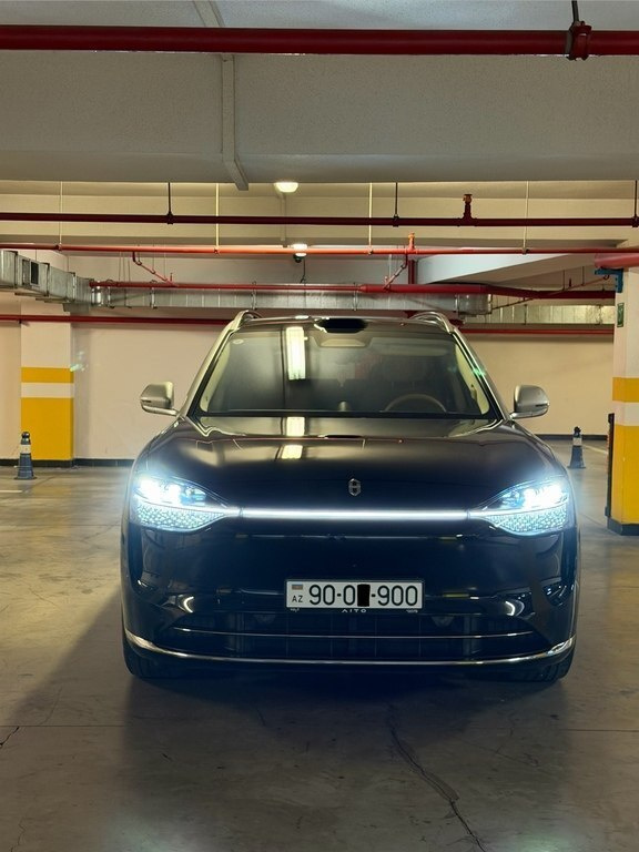 2025 Seres Aito M9, 1.5L, 12672km - Image 1