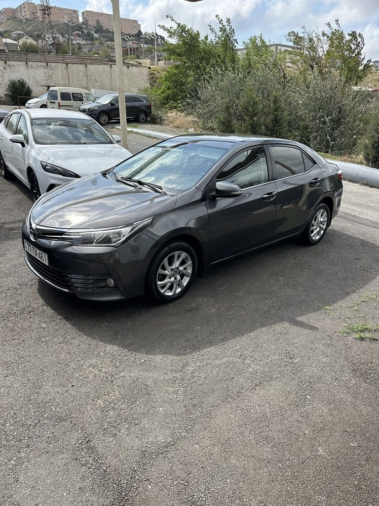2016 Toyota Corolla, 1.6L, 188000km - Image 2