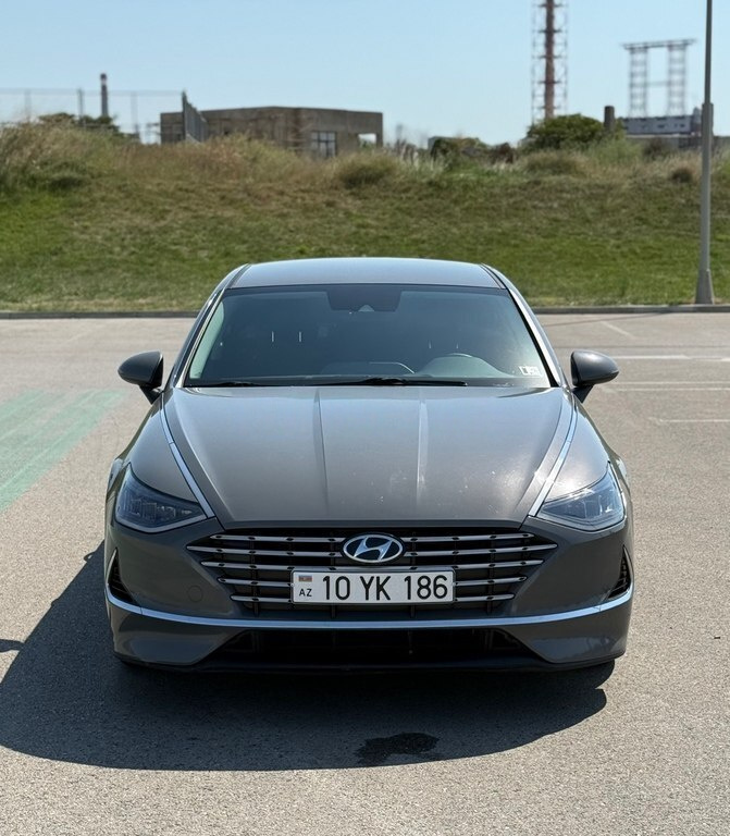 2020 Hyundai Sonata, 2.0L, 125000km - Image 1