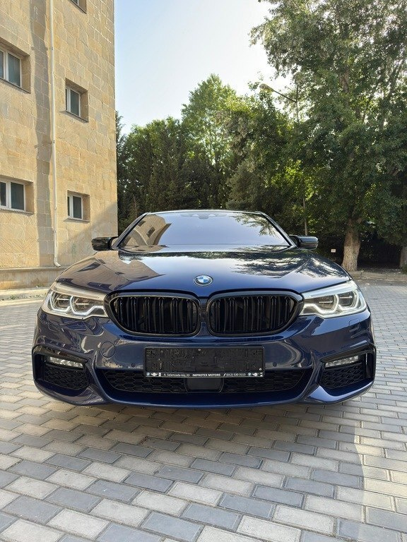 2018 BMW 530, 2.0L, 163000km - Image 2