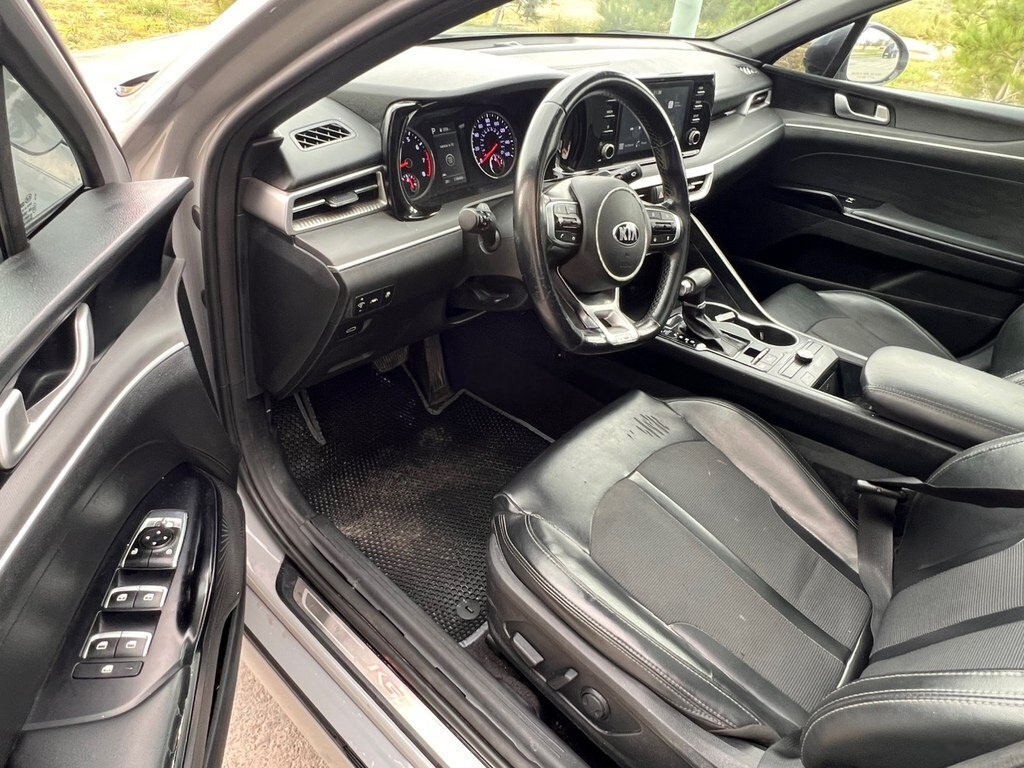 2021 Kia K5, 1.6L, 177900km - Image 5