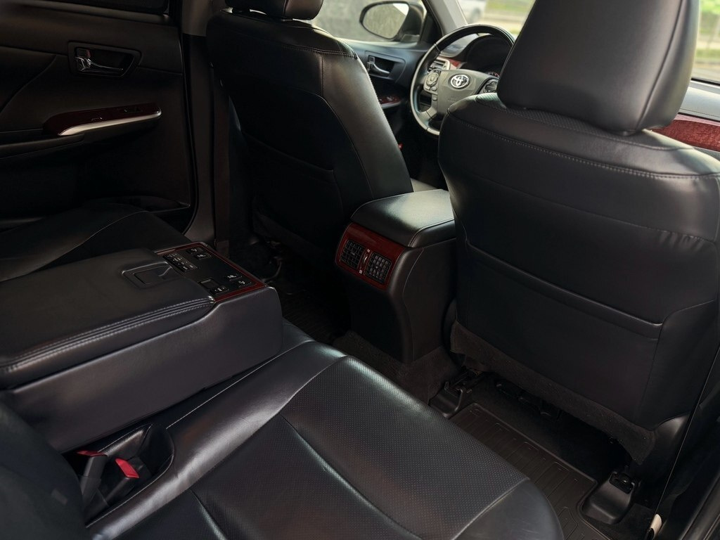 2013 Toyota Camry, 2.5L, 141000km - Image 15