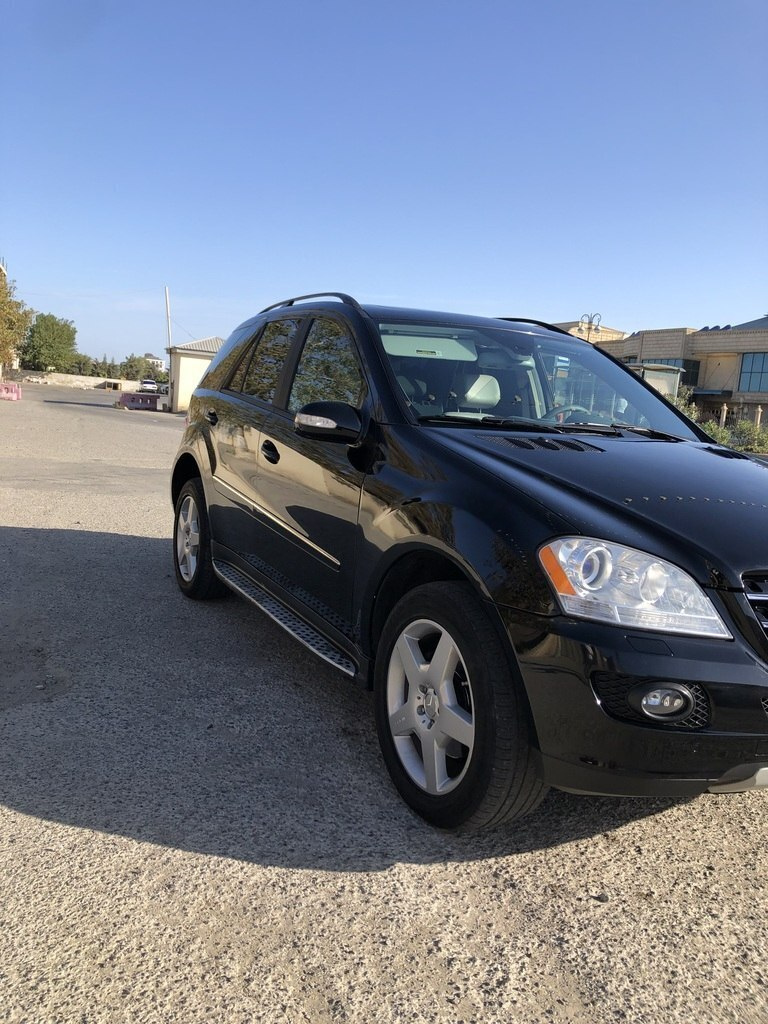2005 Mercedes ML 350 4MATIC, 3.5L, 482619km - Image 7