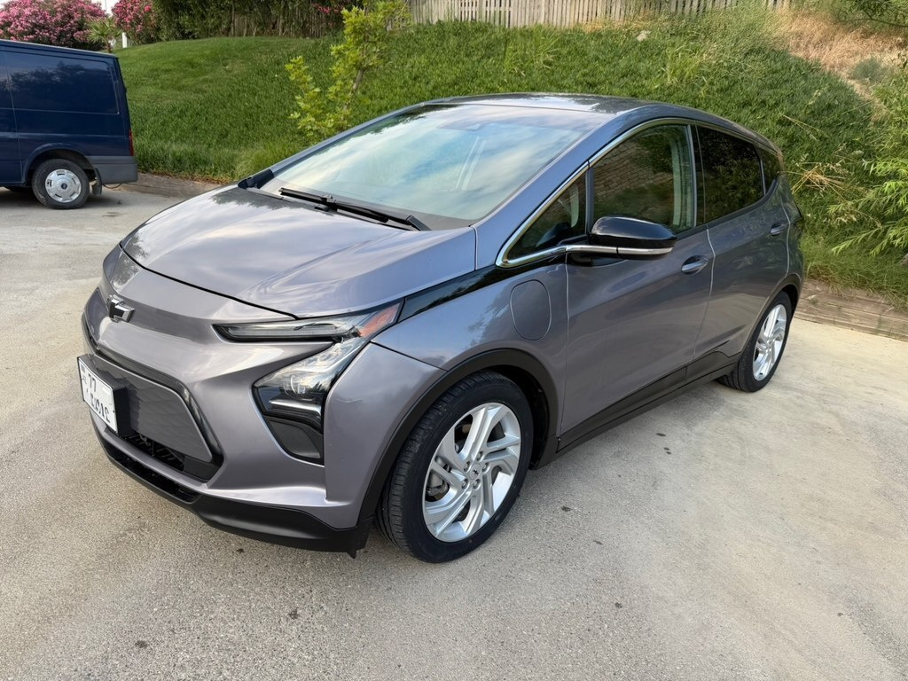 2023 Chevrolet Bolt, 0.0L, 73000km - Image 3