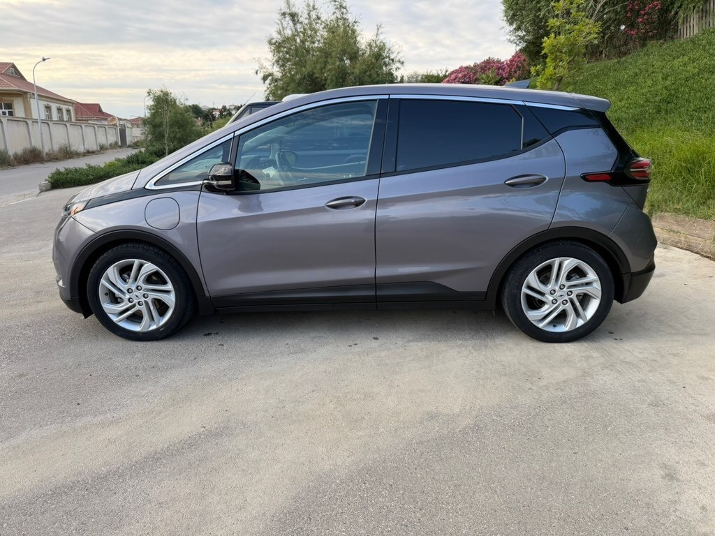 2023 Chevrolet Bolt, 0.0L, 73000km - Image 5