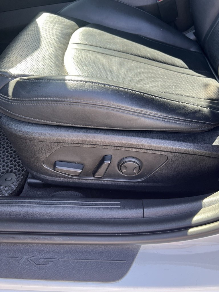 2020 Kia K5, 2.0L, 167000km - Image 13