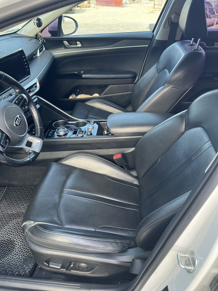 2020 Kia K5, 2.0L, 167000km - Image 10