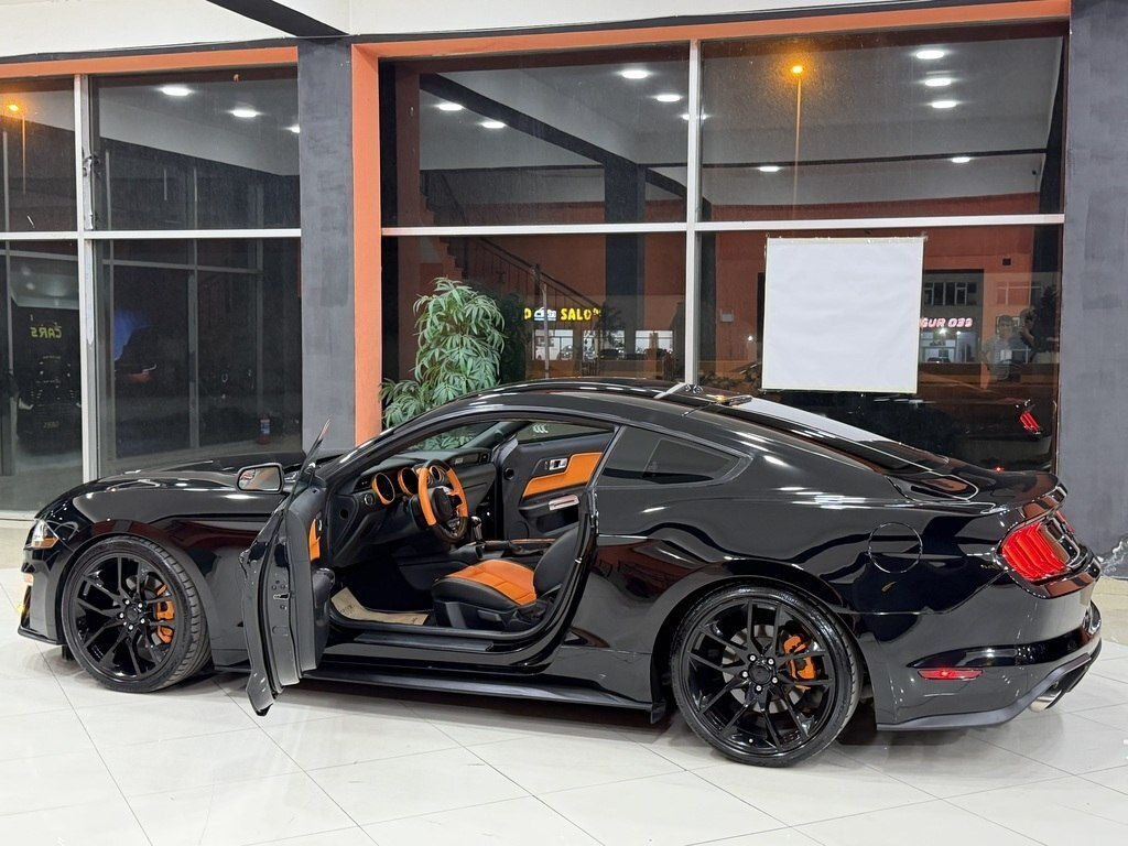 2019 Ford Mustang, 2.3L, 74000km - Image 17