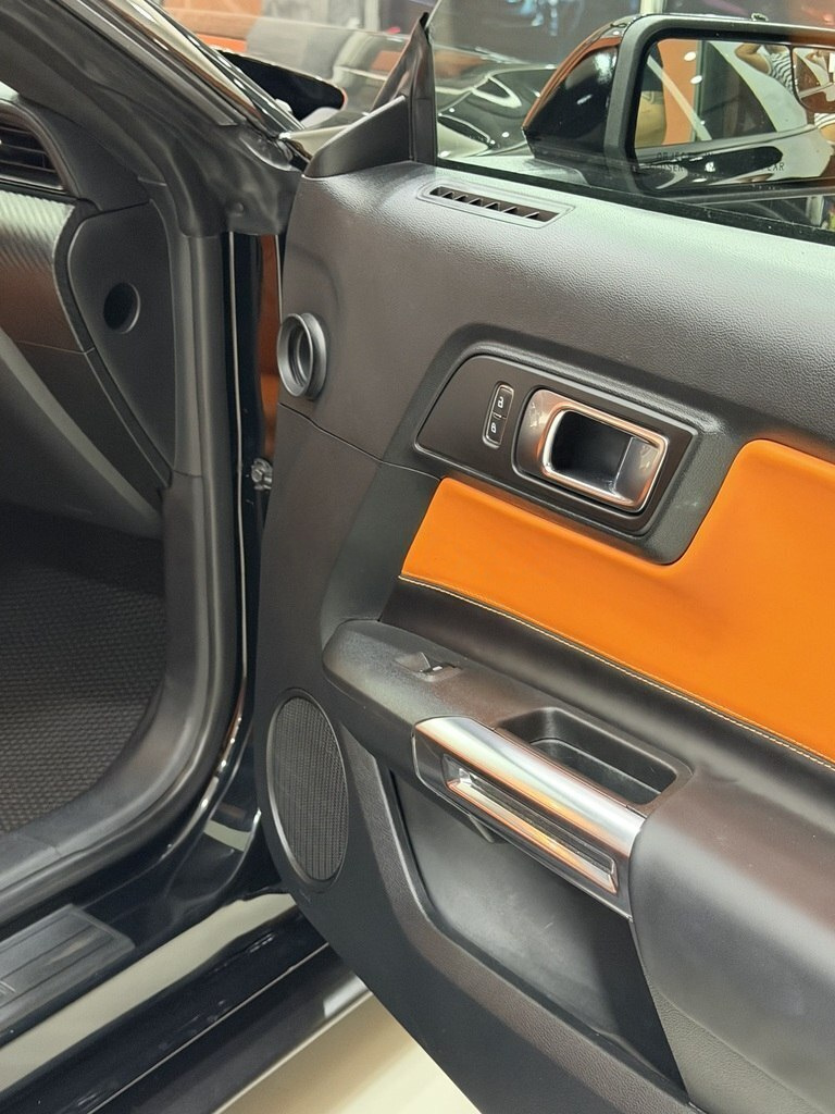 2019 Ford Mustang, 2.3L, 74000km - Image 26