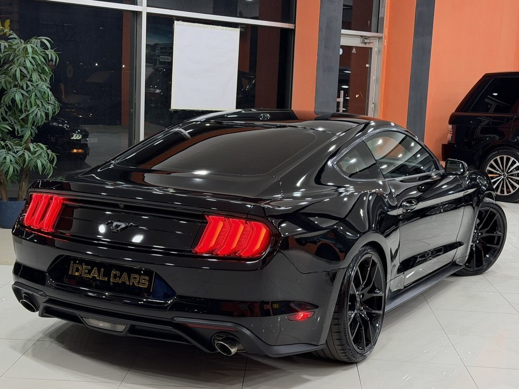 2019 Ford Mustang, 2.3L, 74000km - Image 6